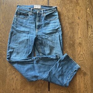 Everlane high rise straight angle Jean, size 25